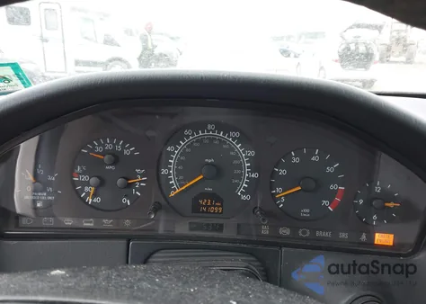 1999 Mercedes-Benz S 420 z USA, uszkodzony, nr VIN WDBGA43G3XA430247